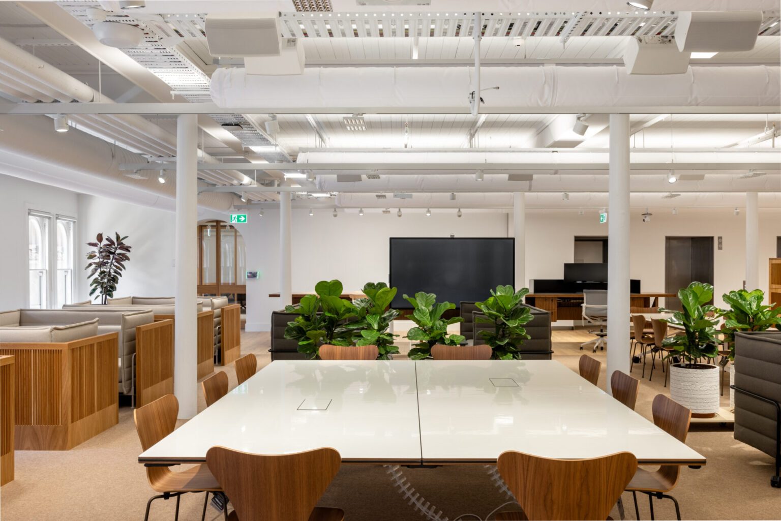 ISPT Office Fitout – Essence Project Management